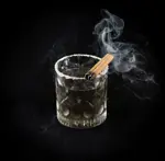 کلیه قیمت های درج شده در منو، قیمت نهایی قابل پرداخت بوده و مالیات بر ارزش افزوده 10٪ در آن لحاظ شده است.